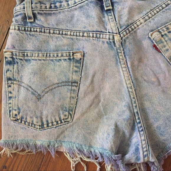 Levi’s denim shorts high rise, cutoff - Picture 6 of 8